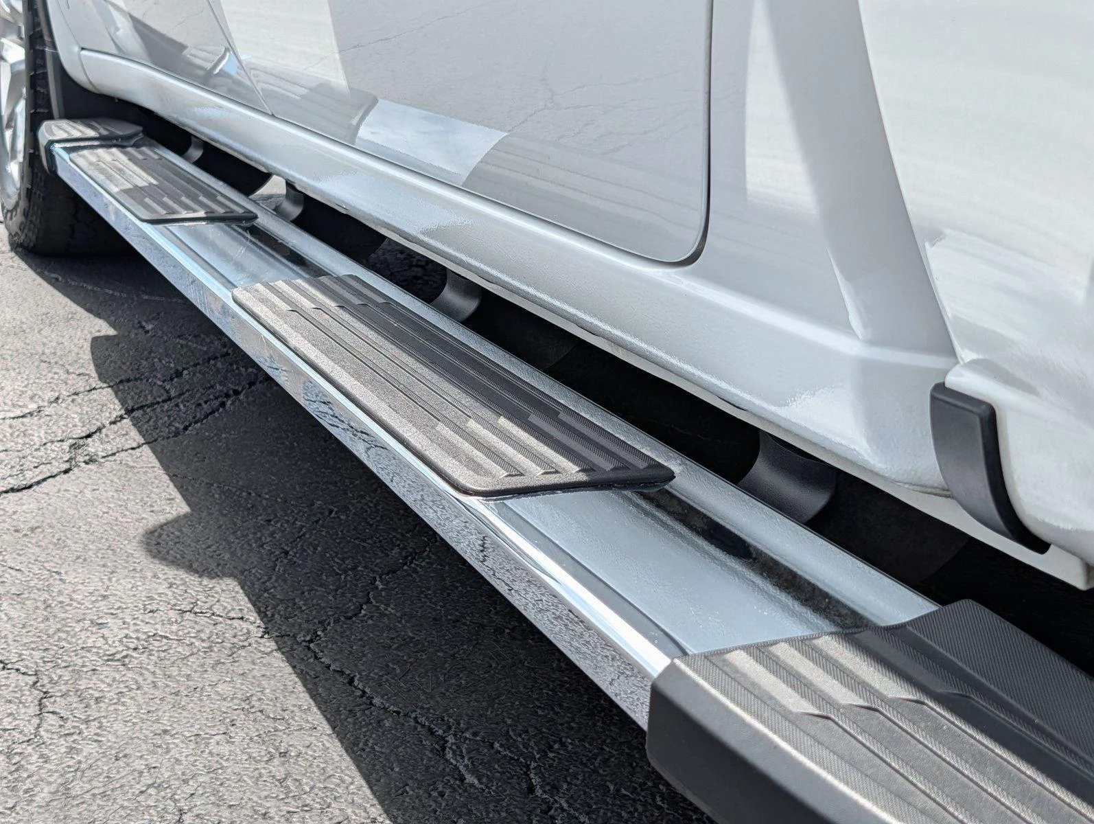 Used 2019 SUMMIT WHITE GMC SLT image 40