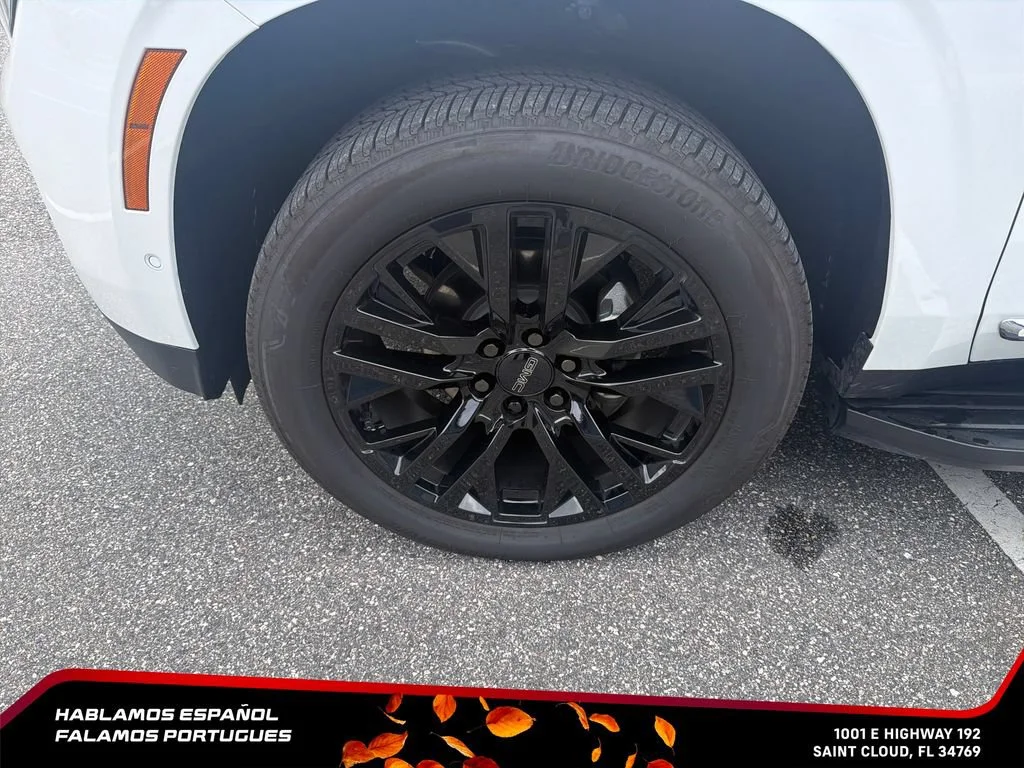 New 2026 Summit White GMC Elevation image 10