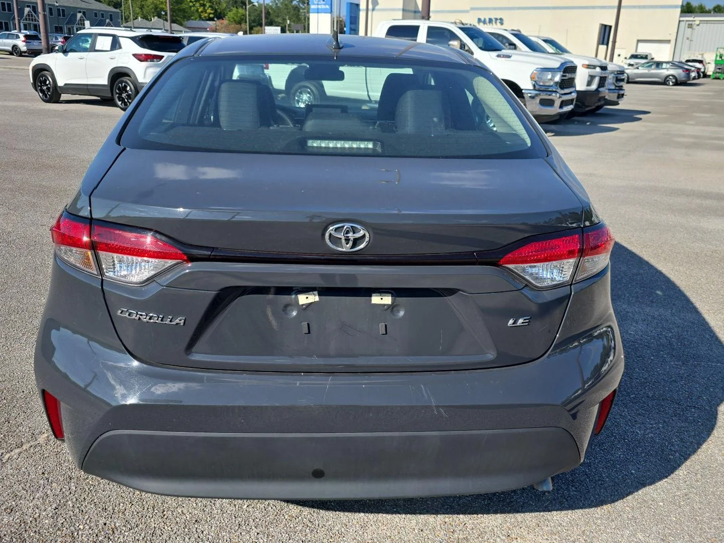 Used 2025 Underground Toyota LE image 4