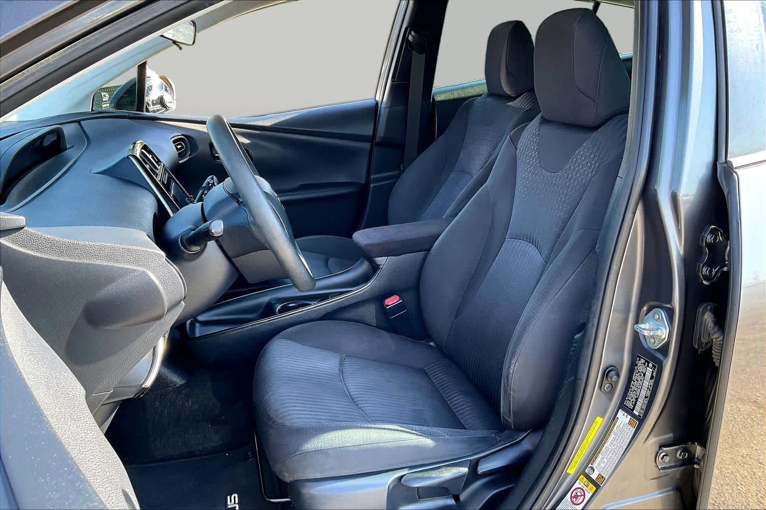 Used 2017 Magnetic Gray Metallic Toyota Two image 8