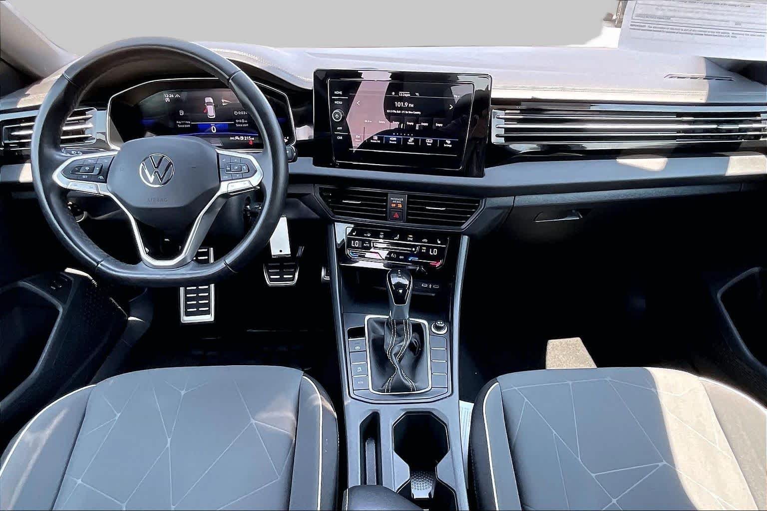 Used 2025 Pure White Volkswagen Sport image 14