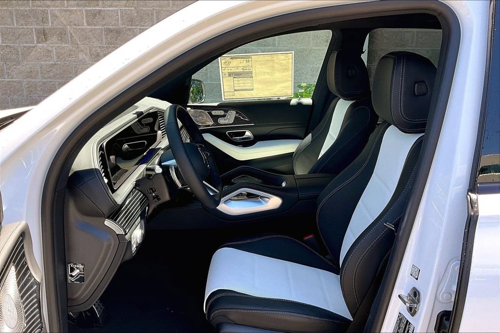 New 2026 MANUFAKTUR Moonlight White Metallic Mercedes-Benz GLE 350 image 23