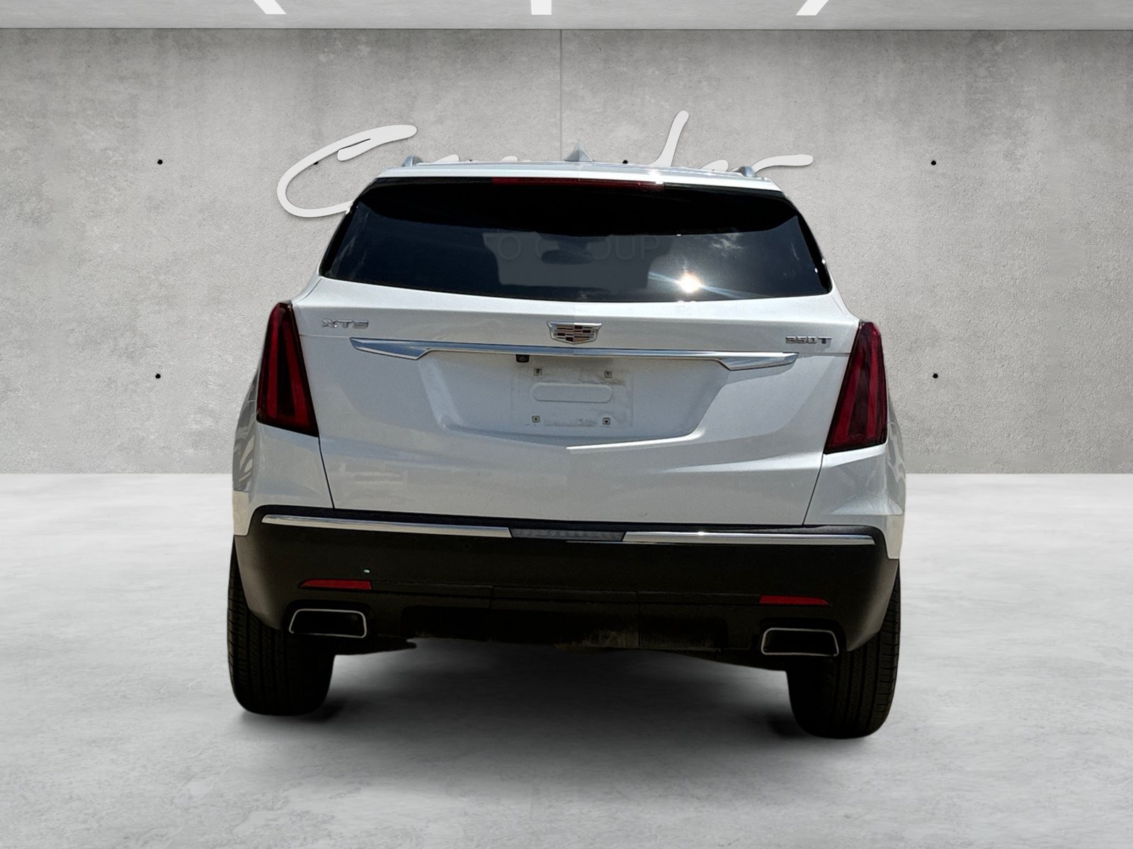 Certified Used 2023 Crystal White Tricoat Cadillac Luxury image 15