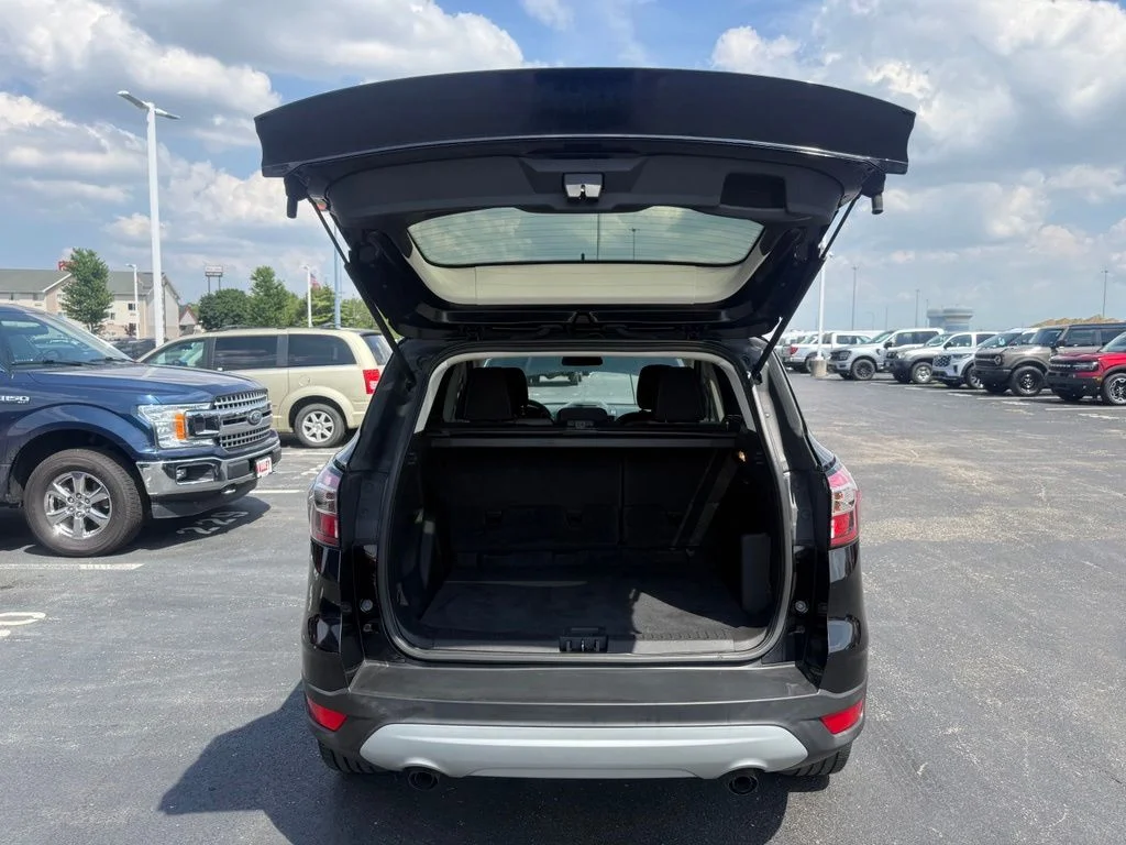 Used 2018 Black Ford SE image 46