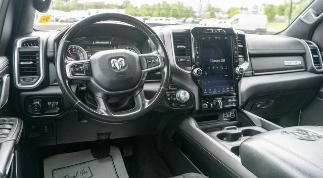 Used 2022 Black Ram Laramie image 13