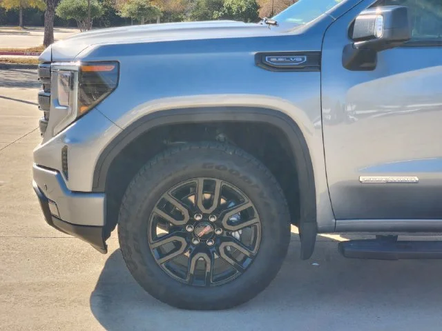 Used 2026 Sterling Metallic GMC Elevation image 8