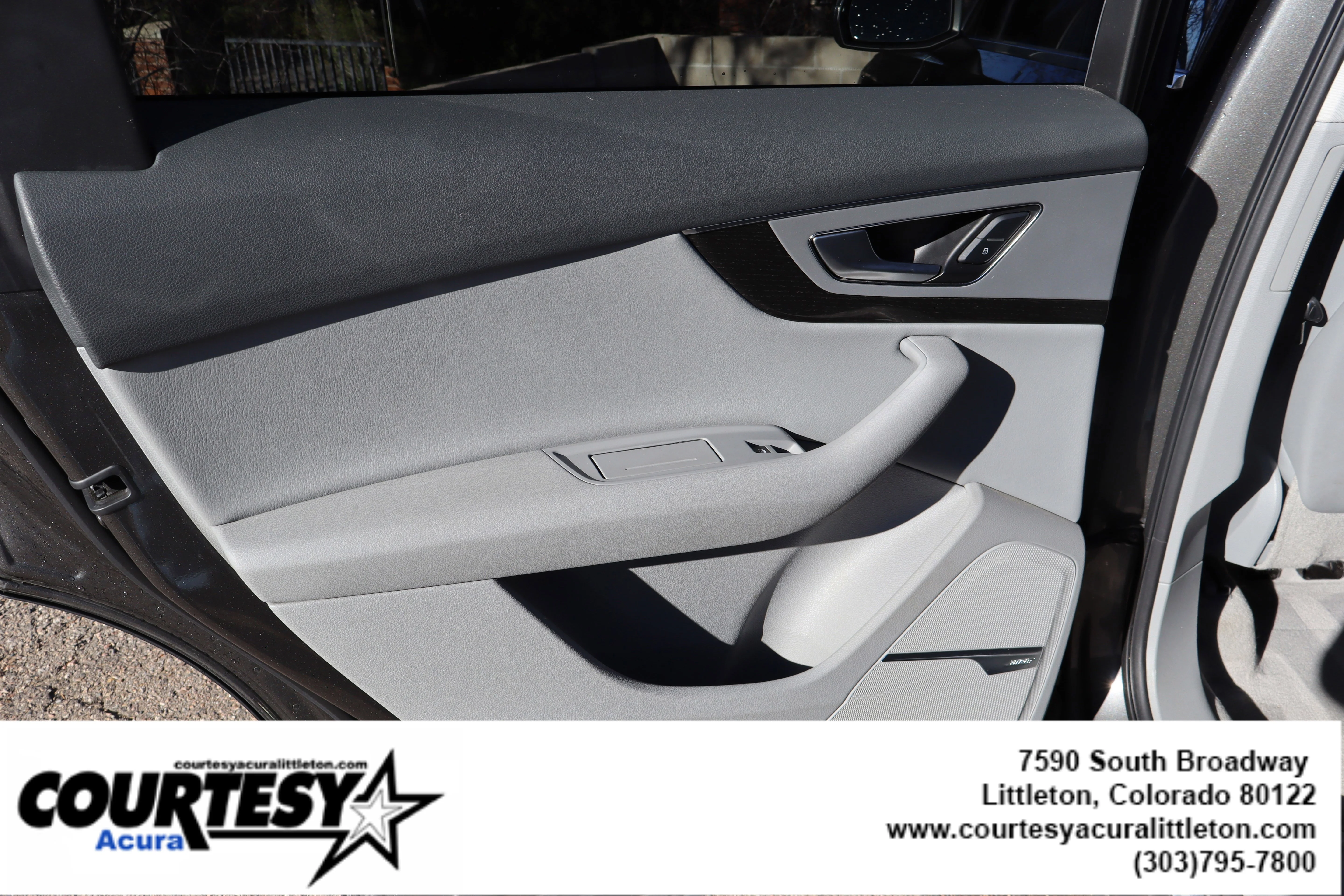Used 2019 Gray Audi  image 28