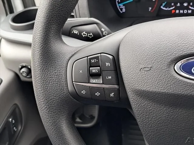 2024 Ford Transit Cutaway Base - Photo 18