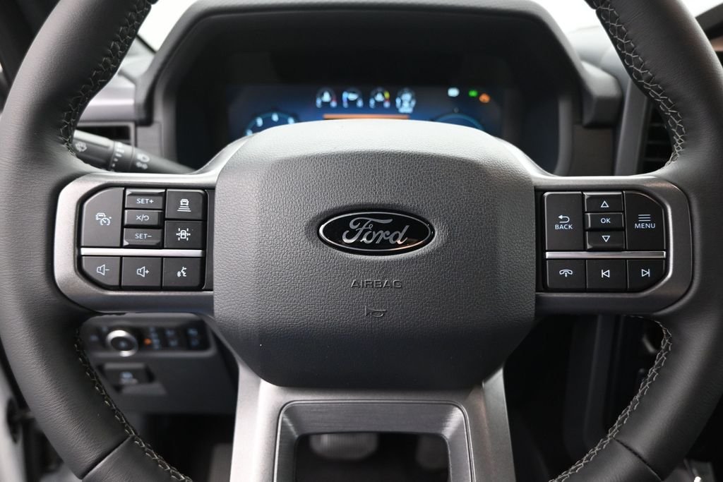 New 2026 Oxford White Ford XLT image 11