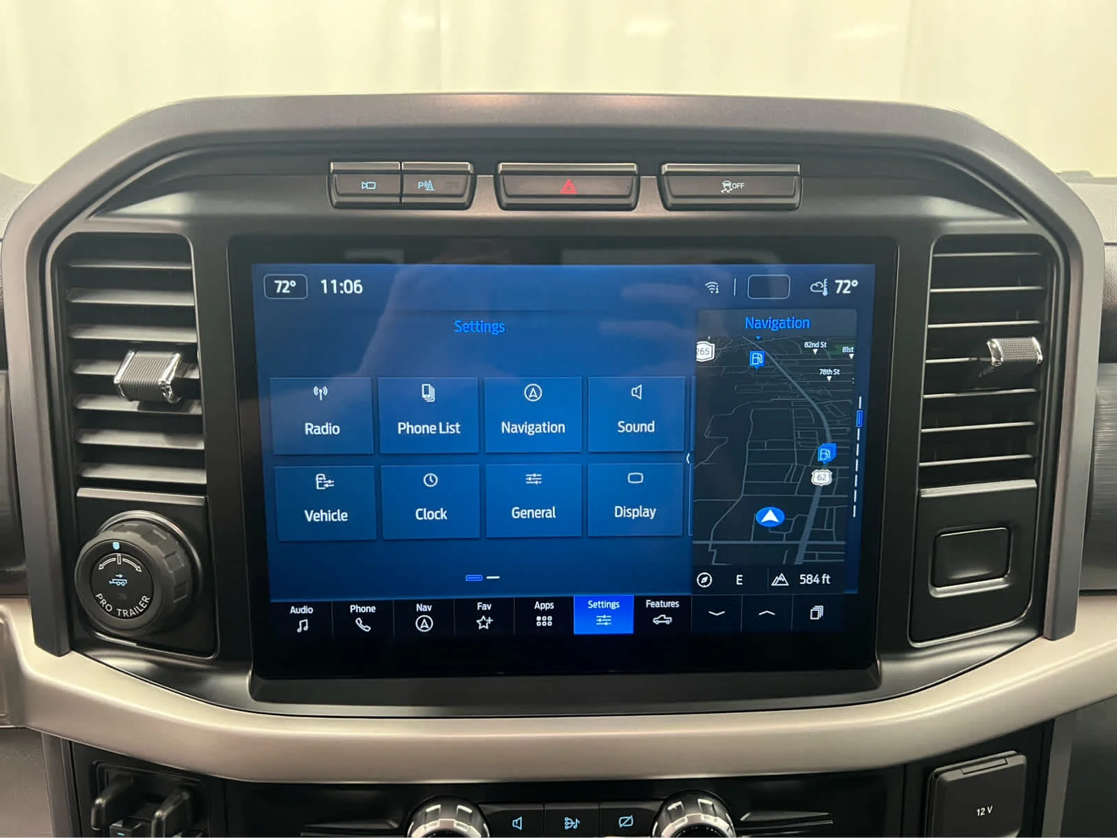 Used 2023 Azure Gray Metallic Tri-Coat Ford XLT image 19