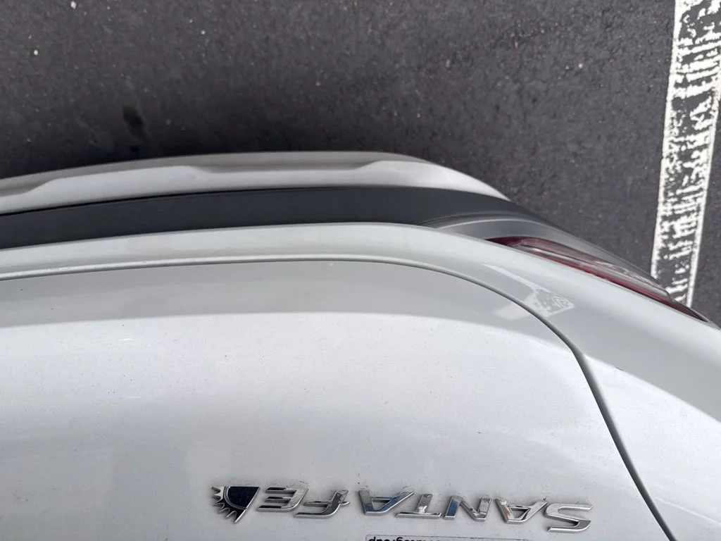 Used 2019 Gray Hyundai SE image 13