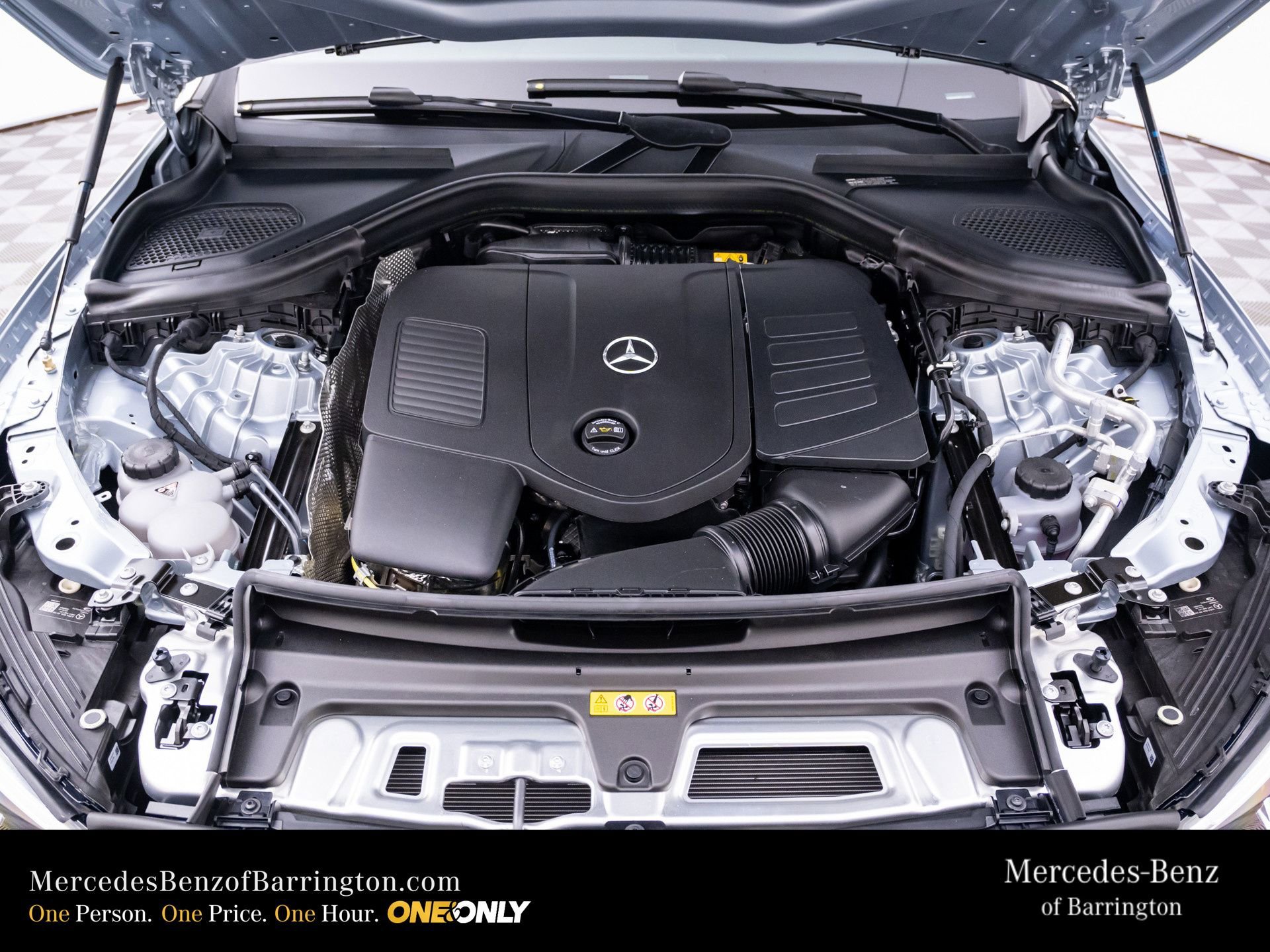 New 2026 Cirrus Silver Metallic Mercedes-Benz GLC 300 image 76