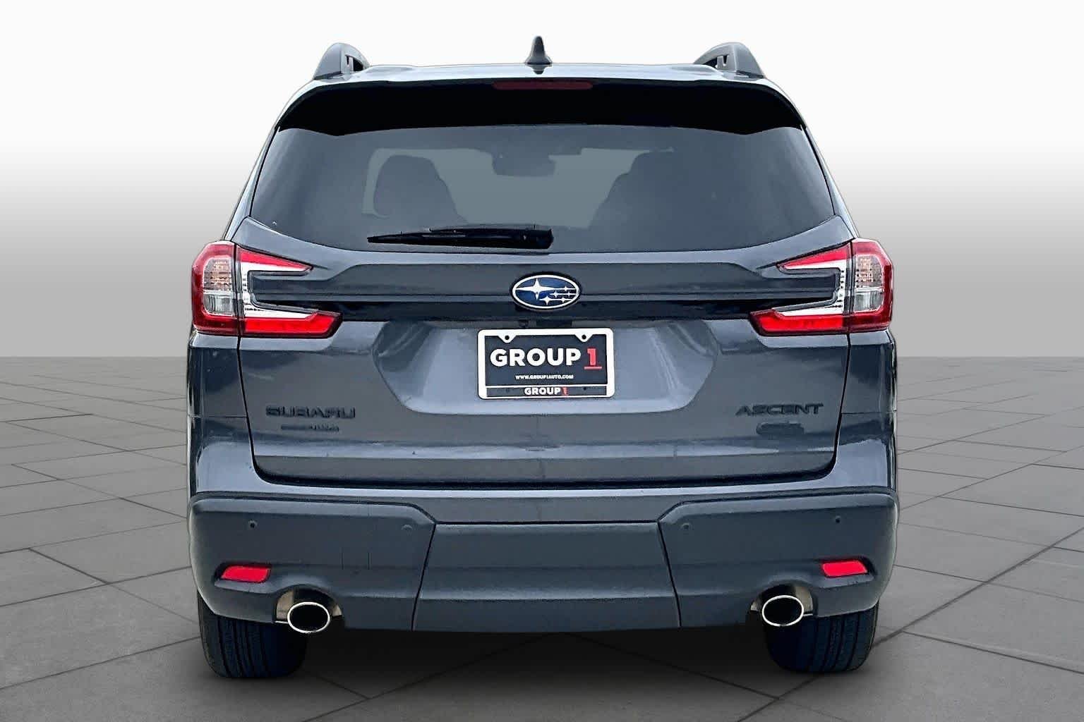 Used 2023 Magnetite Gray Metallic Subaru Onyx Edition image 5