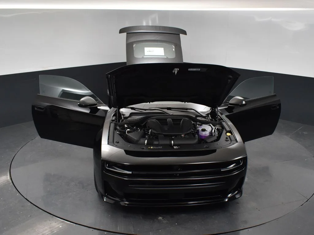 New 2026 Diamond Black Crystal Pearlcoat Dodge Scat Pack image 37