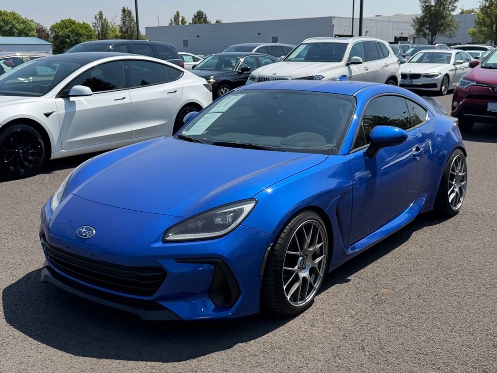 Used 2024 WR Blue Pearl Subaru Limited image 4