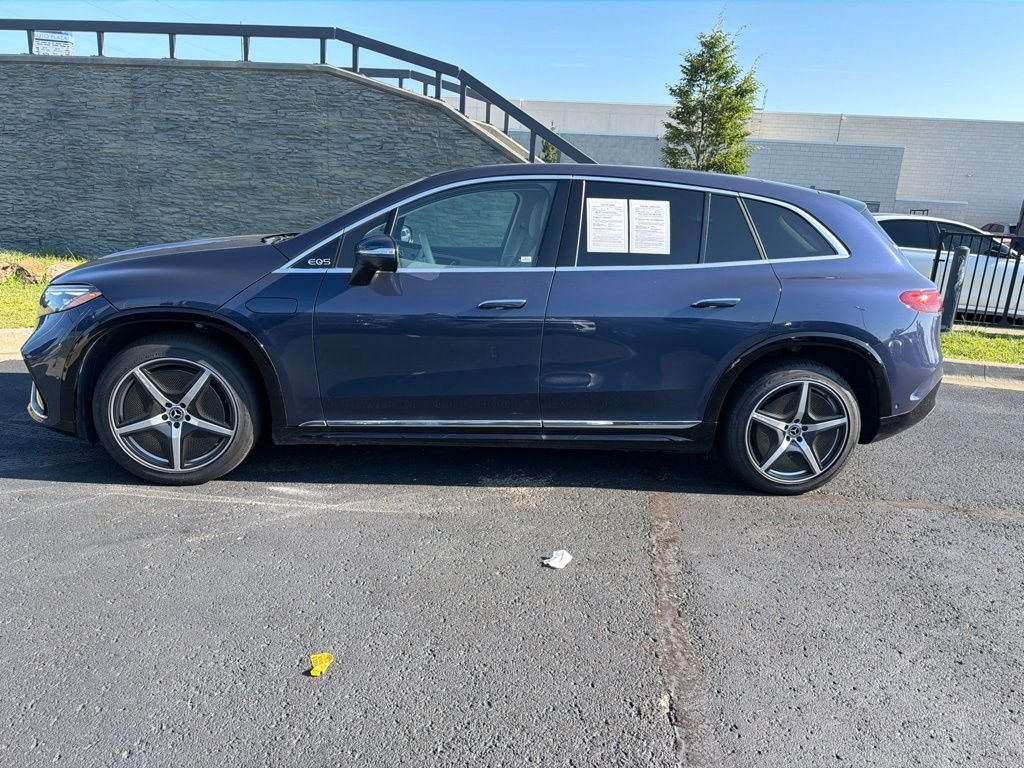 Used 2023 Blue Mercedes-Benz 580 image 4