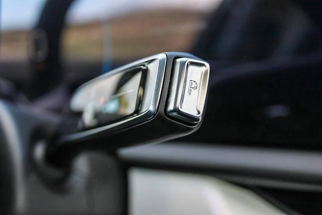 2025 Cadillac OPTIQ Sport 1 - Photo 25