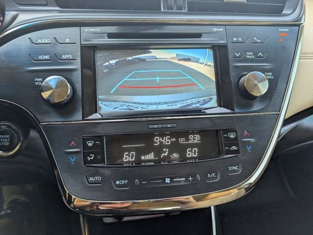 Used 2017  Toyota XLE image 16