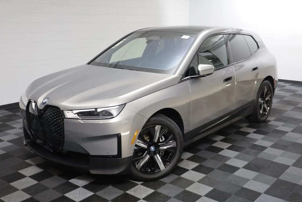 Certified 2024 BMW iX Base with VIN WB523CF00RCP13674 for sale in Naperville, IL