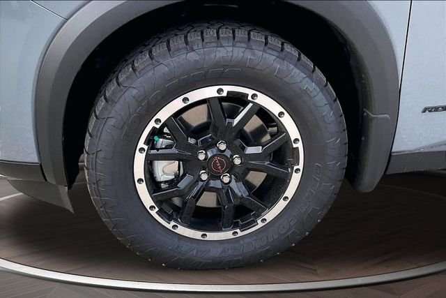 New 2026 Boulder Gray Pearl / Super Black Two-tone Nissan Rock Creek® image 12