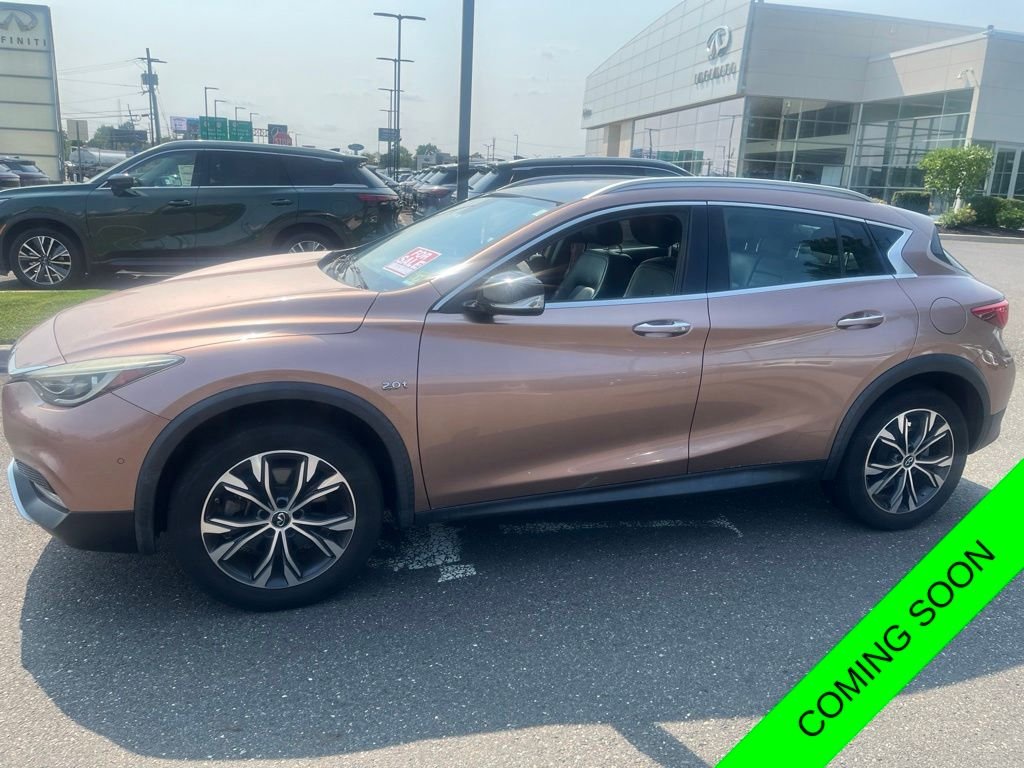 Used 2017 Liquid Copper INFINITI Premium image 1