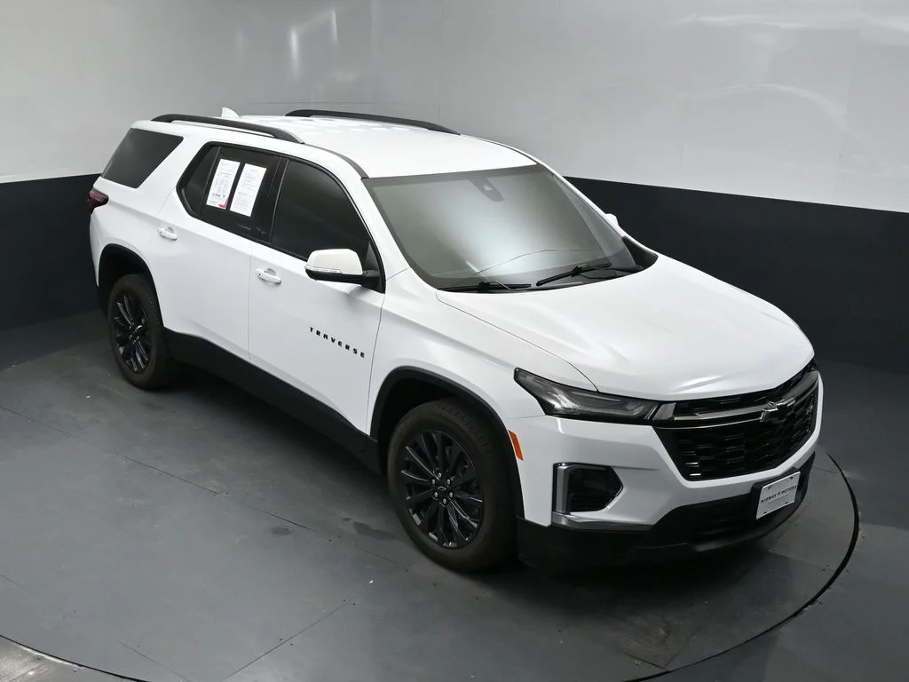 Used 2024 White Chevrolet RS image 35