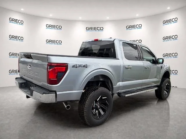 Used 2025 Iconic Silver Metallic Ford XLT image 34