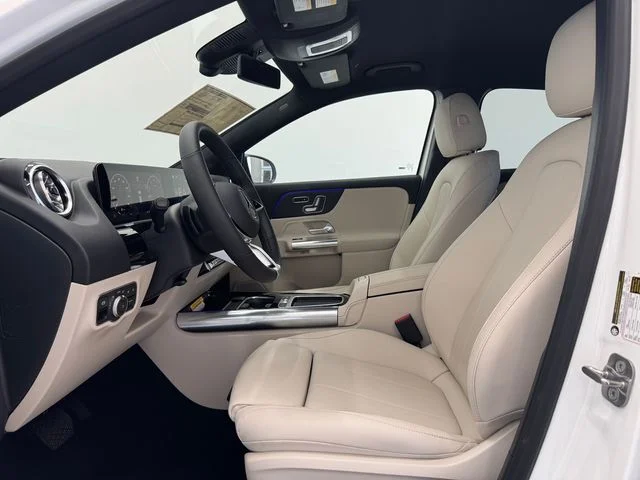 New 2026 White Mercedes-Benz GLA 250 image 17