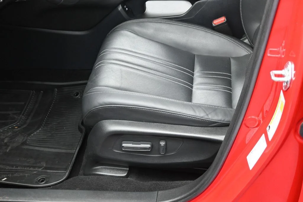Certified Used 2024 Red Honda EX-L image 13