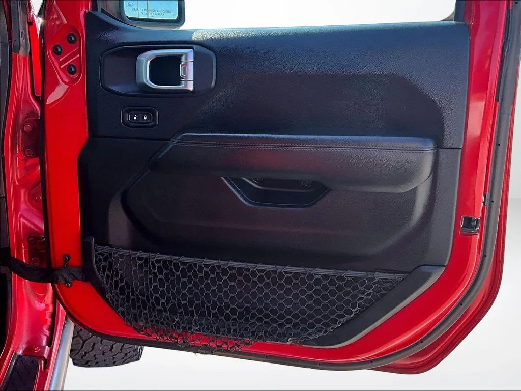 Used 2020 Red Jeep Rubicon image 25