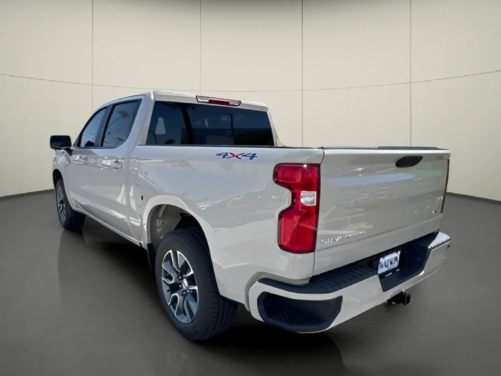 New 2026 White Sands Chevrolet RST image 5