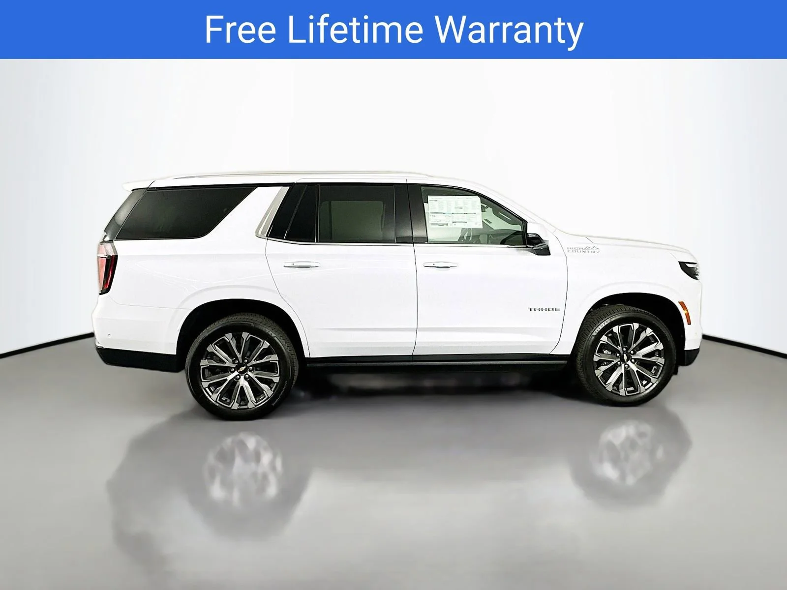 New 2026 Polar White Tricoat Chevrolet High Country image 31