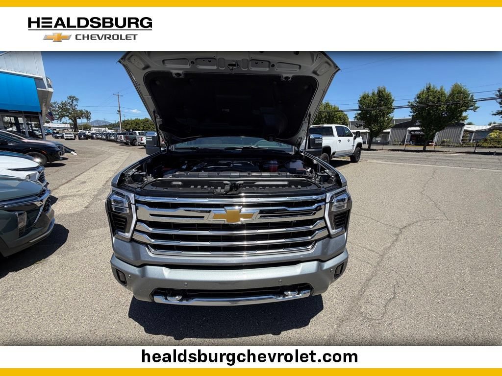 New 2026 Sterling Gray Metallic Chevrolet High Country image 26