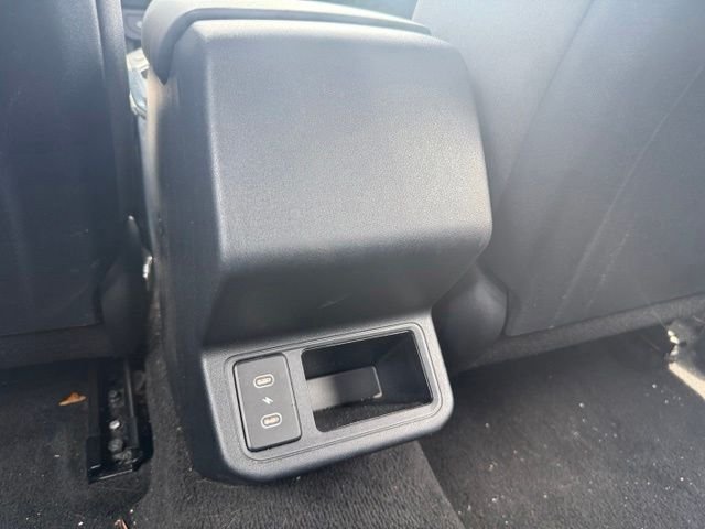 Used 2025 Black Kia LXS image 13