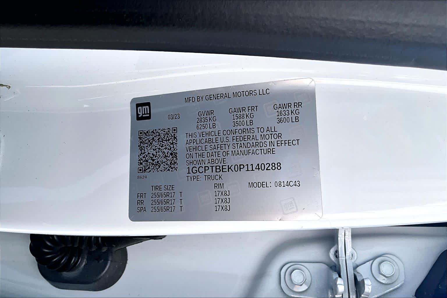 Used 2023 Summit White Chevrolet 4WD Work Truck image 30