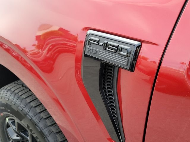 New 2026 Ruby Red Metallic Tinted Clearcoat Ford XLT image 27