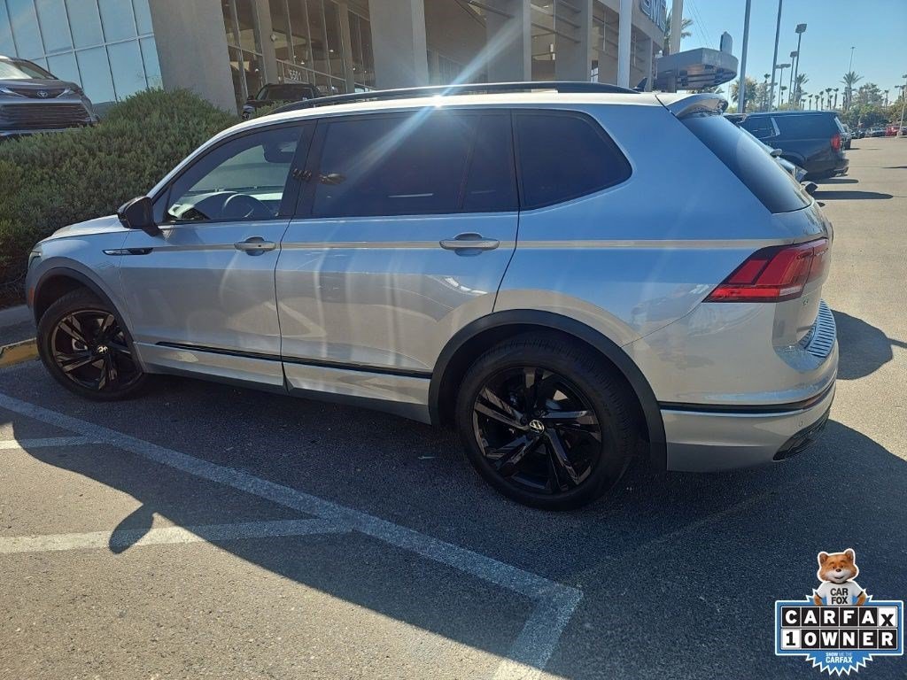 Used 2023 Platinum Gray Metallic Volkswagen SE R-Line Black image 23