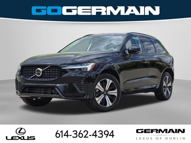 Used 2023 Black Volvo T8 Plus Dark Theme image 1