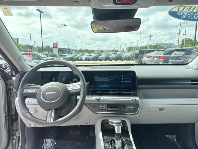 Used 2024 Gray Hyundai SEL image 15