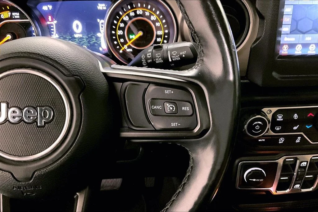 Used 2021 Green Jeep Unlimited Sport S image 12