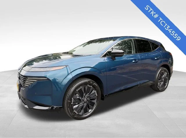 New 2026 Aurora Blue Pearl Metallic Nissan Platinum image 3
