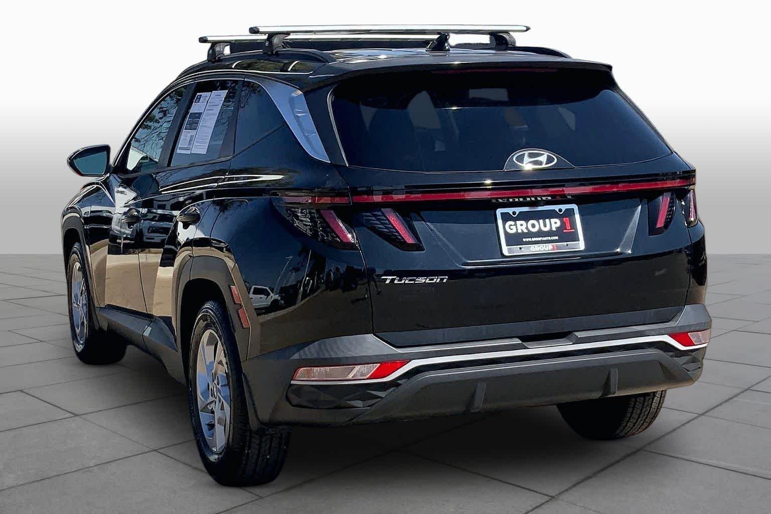 Certified Used 2022 Phantom Black Hyundai SEL image 12