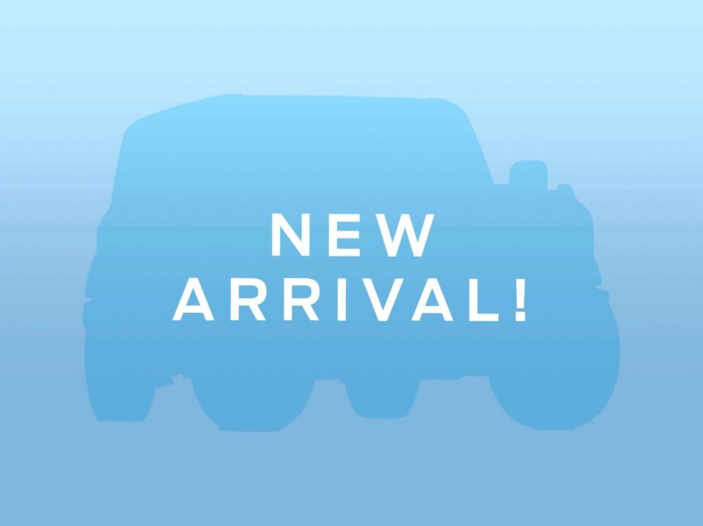 Used 2023 Gray Metallic Ford XLT image 2
