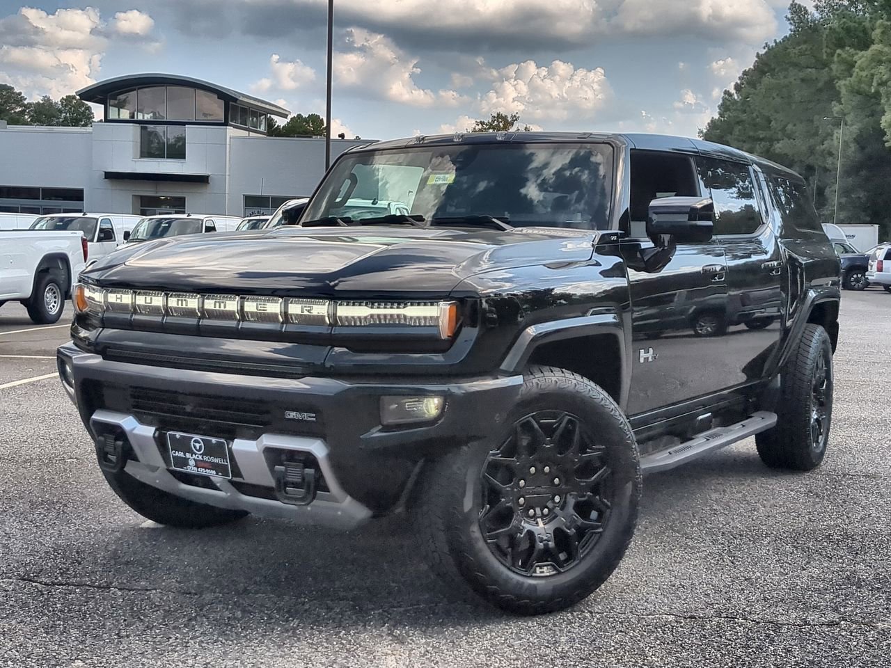 2025 GMC Hummer EV 2X SUV's photo