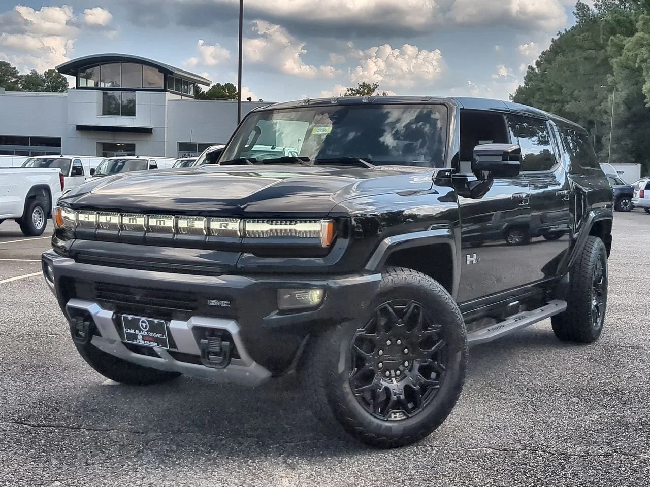 2025 GMC Hummer EV 2X SUV's photo