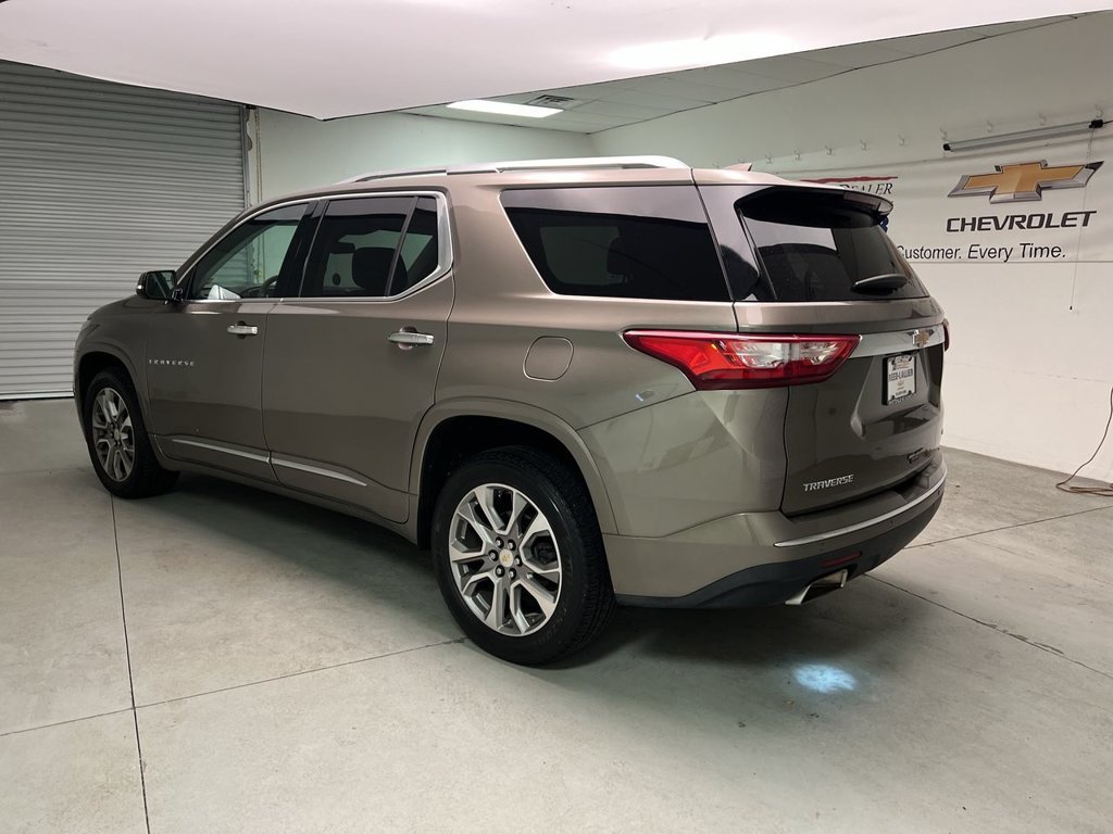 Used 2020 STONE GRAY METALLIC Chevrolet Premier image 6