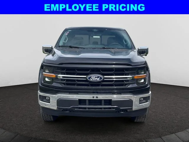 New 2026 Black Ford XLT image 8