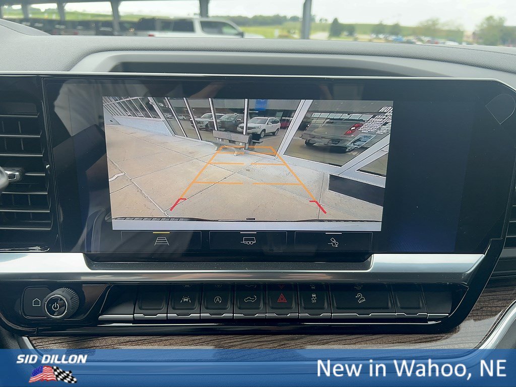New 2026 Summit White Chevrolet LT image 16