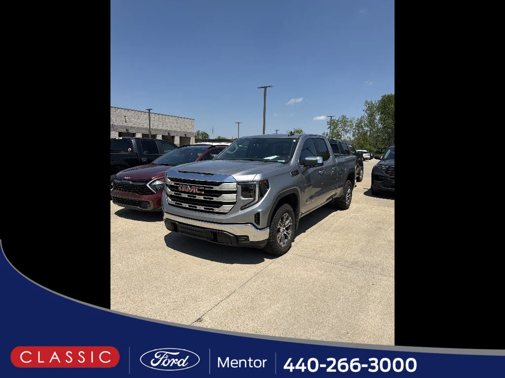 2023 GMC Sierra 4WD Double Cab Standard Box SLE's photo