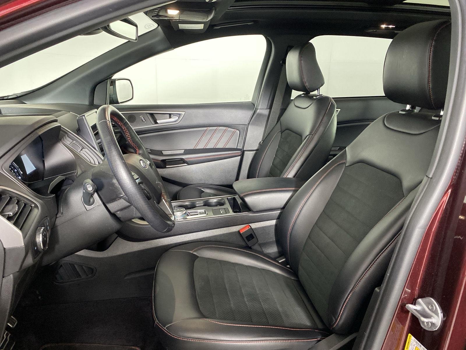 Used 2023 Burgundy Velvet Metallic Tinted Clearcoat Ford ST-Line image 10